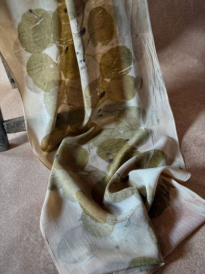 The Gathered Garden | Botanical Scarf Nº 32