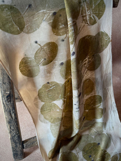 The Gathered Garden | Botanical Scarf Nº 32