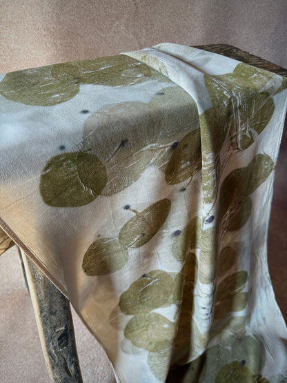 The Gathered Garden | Botanical Scarf Nº 32