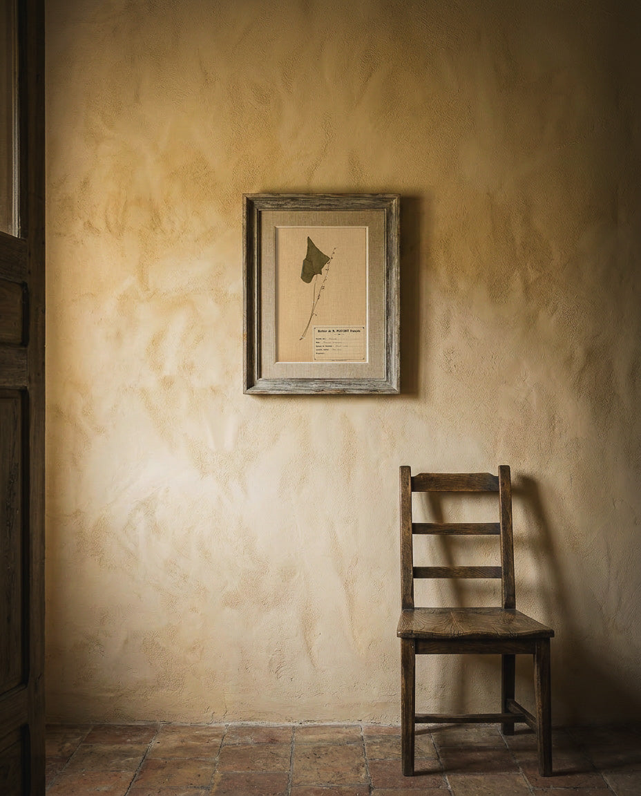 The Gordes Suite